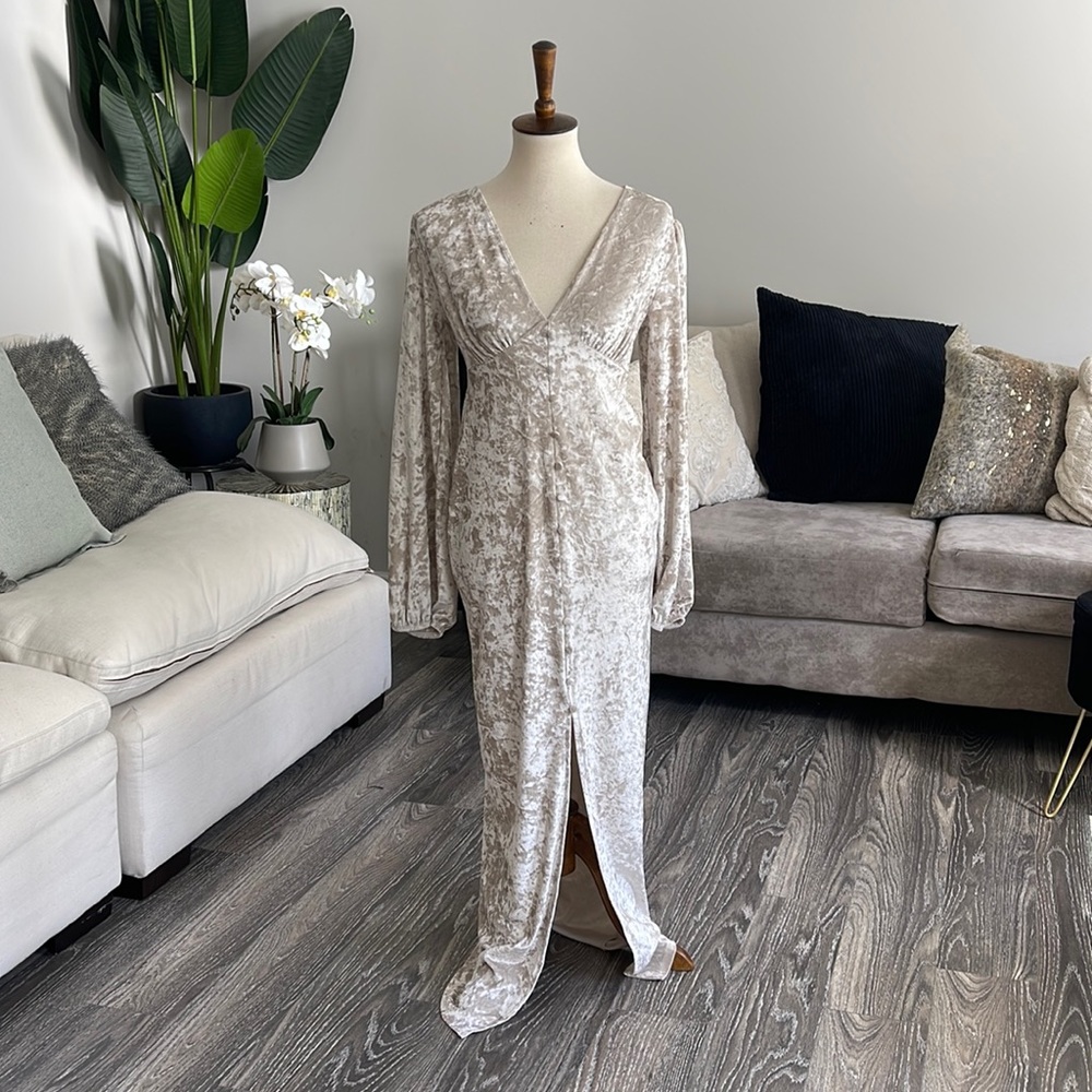 Elegant Long Sleeve Cream Dress
